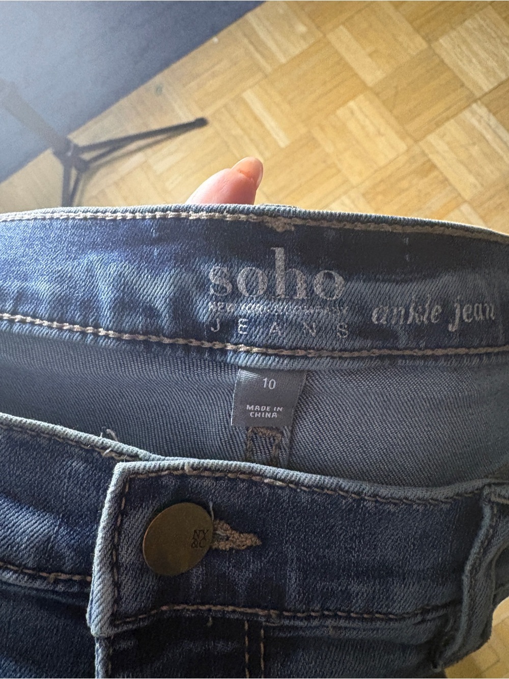 New York & Company Faded Blue Skinny Jeans with Side Studs - Picture 4 of 4